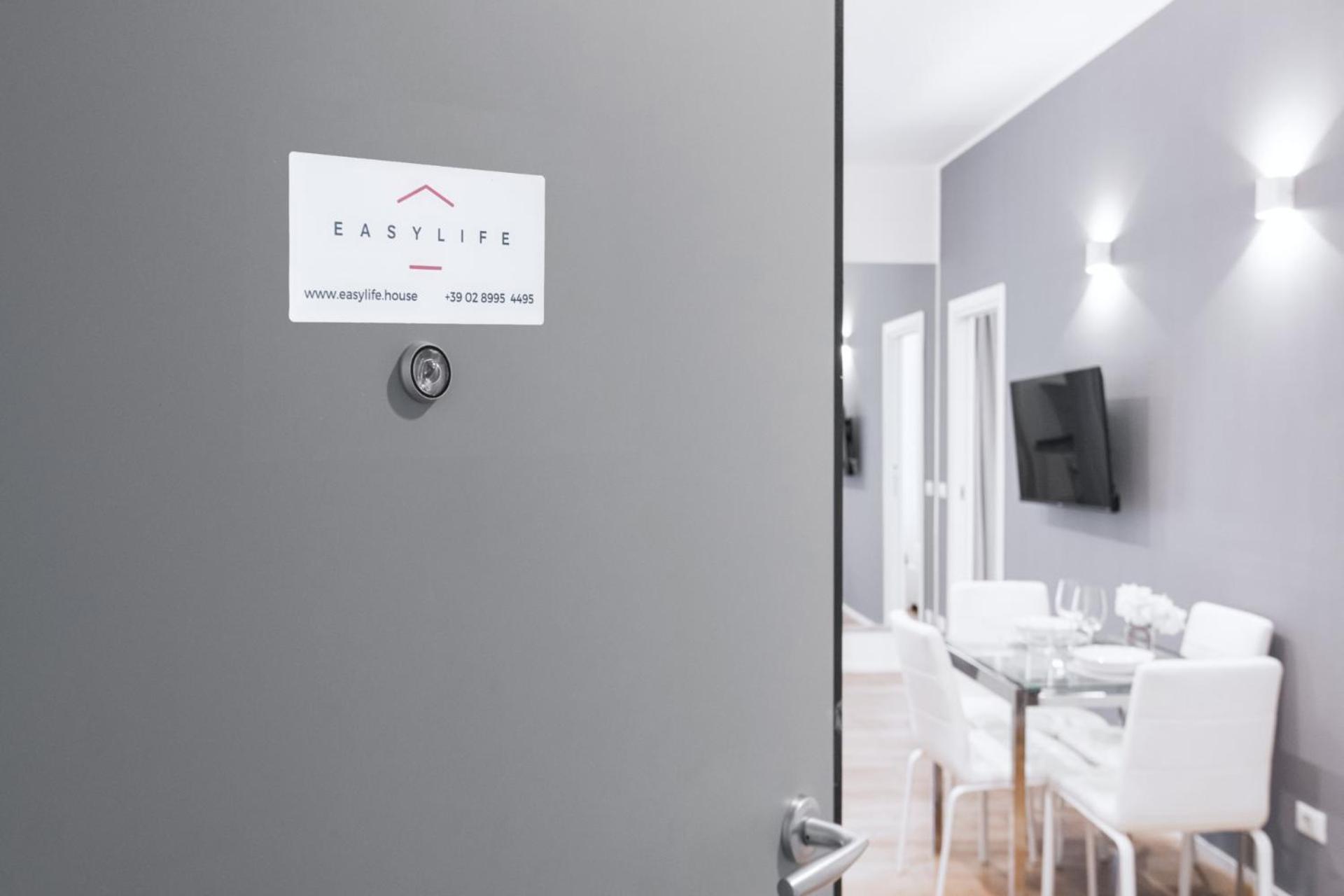 Apartamento Easylife - Residenza Chic Vicino Al Duomo Milán